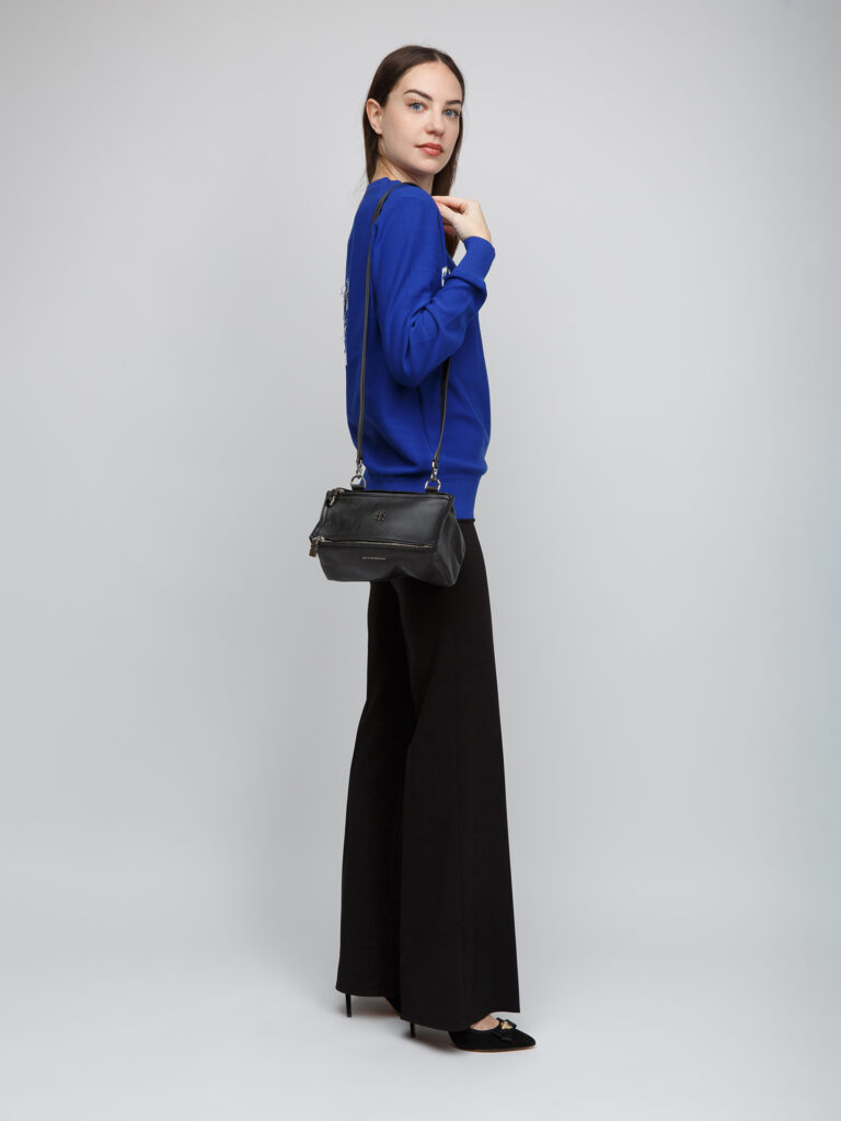 Givenchy сив кожен несесер - Image 5
