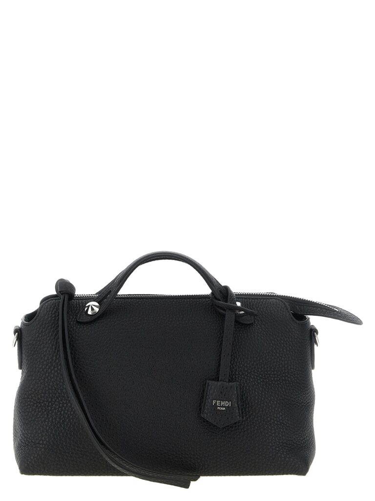 Fendi черна кожена дамска чанта