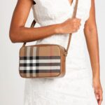 Burberry кафява кожена чанта за рамо - Image 2
