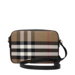 Burberry бежева текстилна чанта през тялото - Image 3