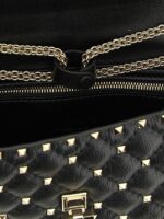 Valentino Garavani черна кожена чанта за рамо от козя кожа - Image 4